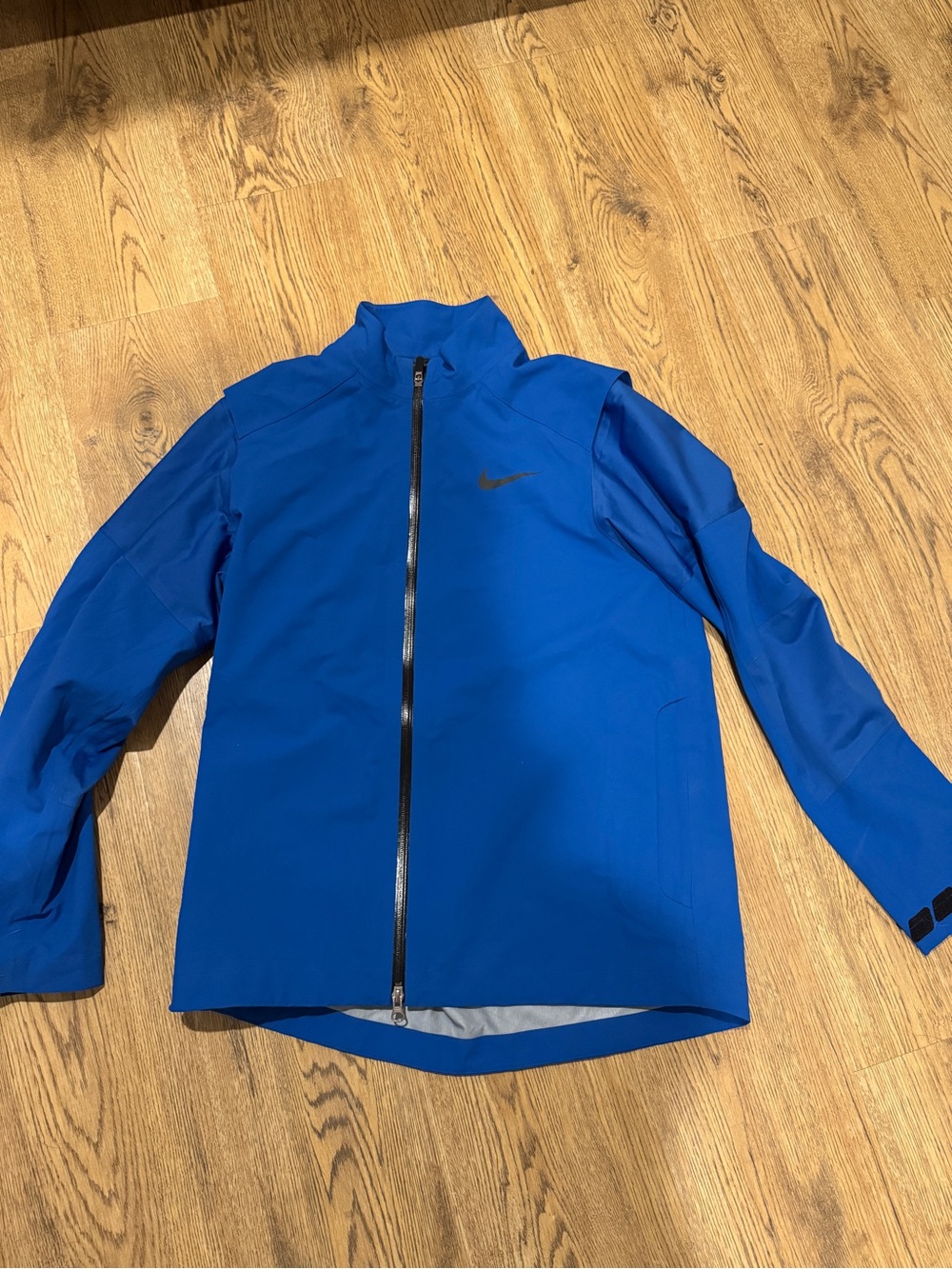 Nike Men’s Royal Blue Full-Zip Performance Jacket